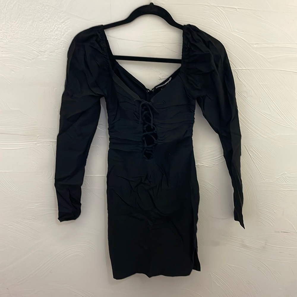 Black Pitaya Lace Up Long Sleeve Bodycon Dress